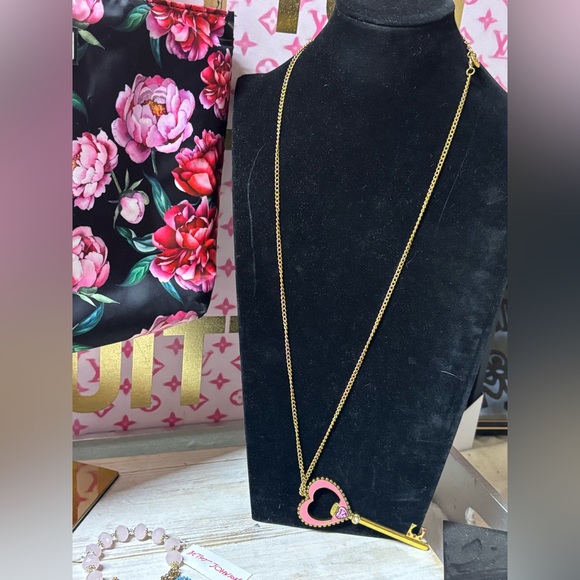 Betsey Johnson bundle - Picture 9 of 13